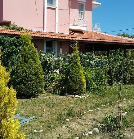 بيت للعطل Surkent 1